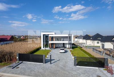 Vilă de lux inteligentă | 4 dormitoare |3 băi|1080 mp teren| Rădăuți - 1