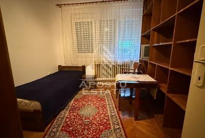 Apartament 3 camere, decomandat, zona Complex Studentesc - 2