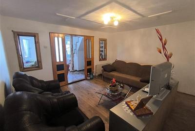 Casă individuală cu 12 camere cu Canalizare în Ultracentral - 13