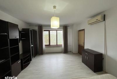 Garsonieră decomandată în Iancului