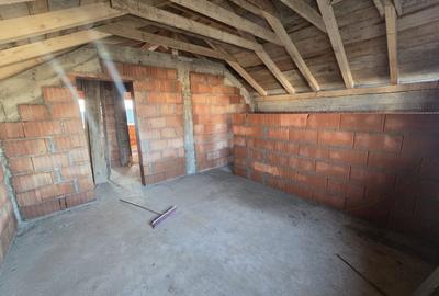 Duplex cu 4 camere cu Teren 280 Mp în Moșnița Nouă - 8