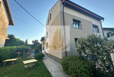 Casă individuală cu 12 camere cu Canalizare în Complex Studențesc - 39