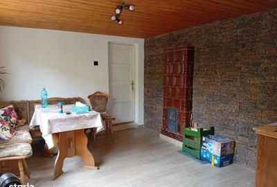 Casă cu 4 camere în Miniș - 2