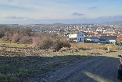 Teren de 900 mp, în Central - 2