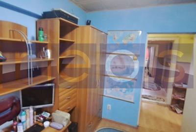 VANZARE 4 CAMERE DECOMANDAT | ULTRACENTRAL | ETAJ 1/4 | ROSIORI DE VEDE - 4