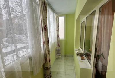 Apartament cu 3 camere decomandat în Miorița - 10