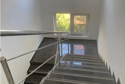 Vila Pipera P+1+M central - 450mp util / 1000mp teren - 14