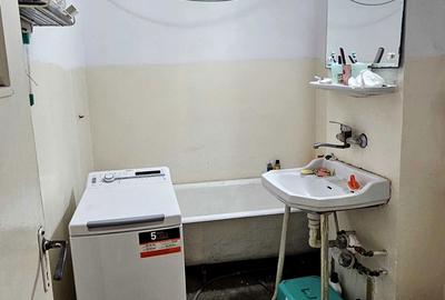 Apartament cu 2 camere semidecomandat în 9 Mai - 7