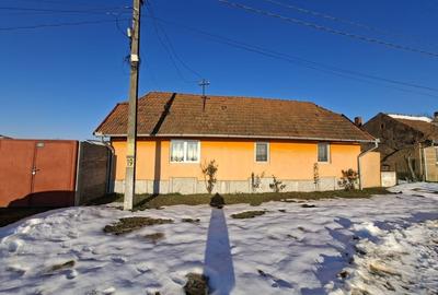 Casă individuală cu 4 camere cu Teren 3404 Mp în Răchita - 1