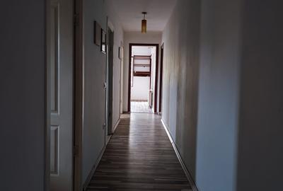 FARA COMISIOANE casa cu 5 camere 2 bai P+M doar sa va mutati merita vazuta - 5