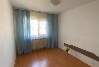 Apartament cu 3 camere în C5 - 14