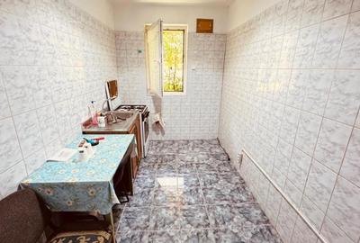 Apartament cu 2 camere decomandat în Astra - 11