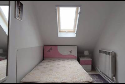 Apartament 3 camere, la mansarda- zona Milea - 7