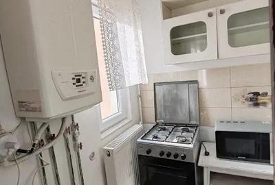 Garsonieră decomandată în Republicii - 1