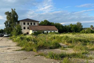 Teren de 4365 mp, în Drăguțești - 4