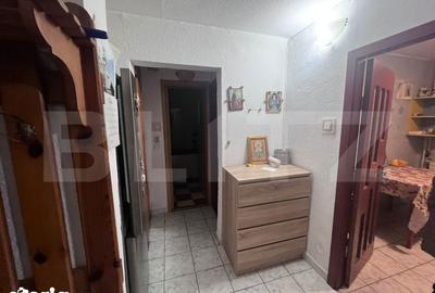Apartament cu 2 camere decomandat în Micro 12 - 1