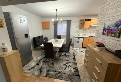 Casă cu 5 camere cu Teren 1269 Mp în Boldești - 6