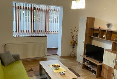 Inchiriez apartament 2 camere
