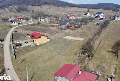 Teren de 3591 mp, în Aghireșu - 7