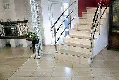 Casă cu 3 camere în Central - 3