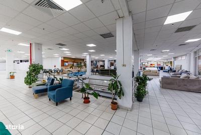 Spațiu comercial, de 600 mp, în Central - 9