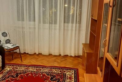 Proprietar inchiriez apartament Circumvalatiunii - 8