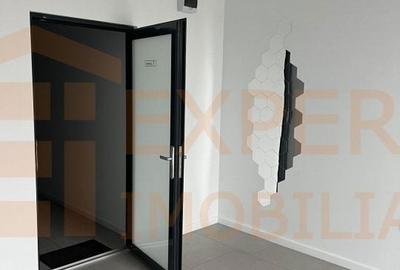 Spațiu comercial, de 25 mp, în Casa de Cultură - 6
