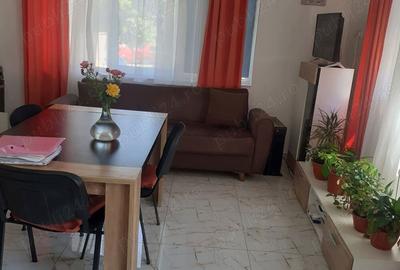 De vanzare 2 case in Techirghiol - 4