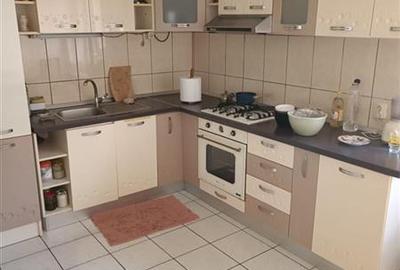 Casă individuală cu 9 camere cu Canalizare în Colentina - 7