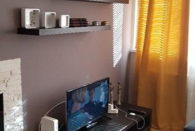 Apartament 2 camere Sala Palatului - Calea Victoriei etaj 6/8 bloc 1960 - 2