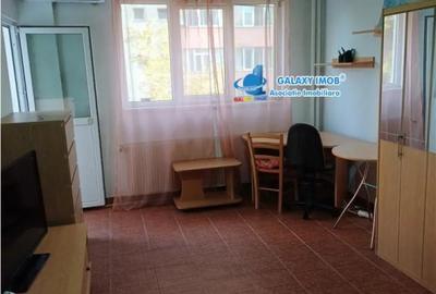 Garsonieră decomandată, mobilată în Dristor - 2