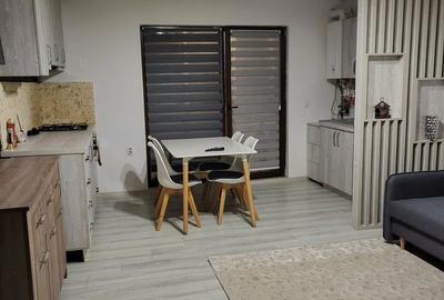 Apartament cu 2 camere decomandat în Șimnicu de Jos - 1