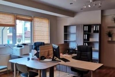 Teren construcție, de 135 mp, în P-ța Romană - 23