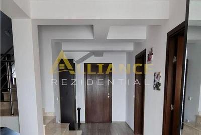 Casă cu 4 camere cu Teren 775 Mp în Cantacuzino - 1