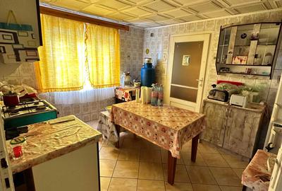 Casă cu 3 camere în Central - 3