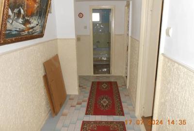 Apartament cu 4 camere decomandat în Central - 5