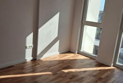 Apartament cu 3 camere în Micălaca - 3