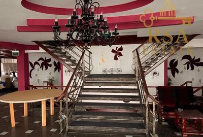 Spațiu comercial, de 2,405 mp, în Cartierul Nord - 6