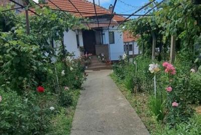 Casa traditionala cu teren generos la tara - Gorj, Șomanesti - 1