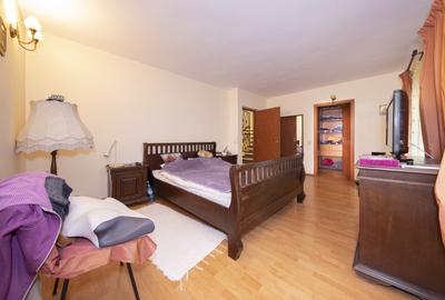 Casă De Vânzare, Lângă Pădurea Roșu Liberă, P+2, 5 Camere  Garaj + 2 Parcări Casă De Vânzare, Lângă Pădurea Roșu Liberă, P+2, 5 Camere  Garaj + 2 Parcări - 11