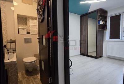 Apartament cu 3 camere semidecomandat în Podu Roș - 11