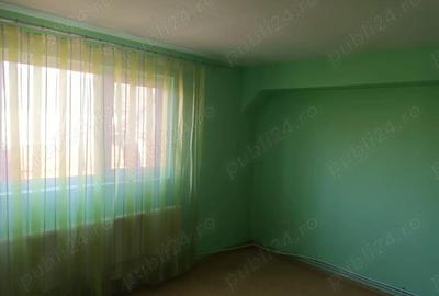 Casă cu 4 camere cu Teren 1040 Mp în Mărăcineni - 6