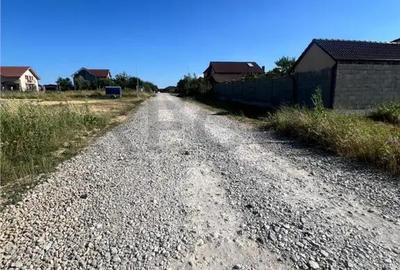 Teren de 1570 mp, în Cihei - 1