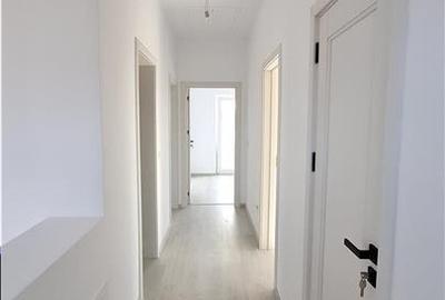 Casă cu 4 camere cu Canalizare în Valea Lupului - 8