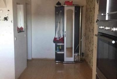 Apartament cu 3 camere decomandat în Găvana - 10