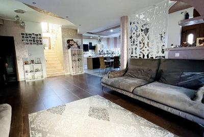 Casă cu 4 camere cu Canalizare în Paleu - 2