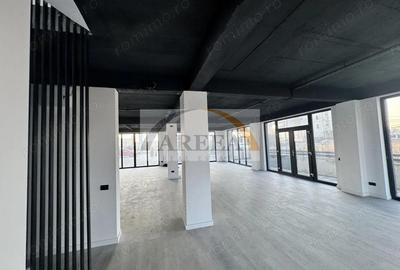 Spațiu comercial, de 360 mp, în Central - 9