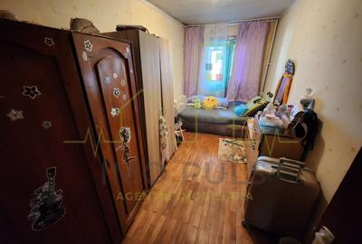 Apartament cu 4 camere decomandat în Circumvalațiunii - 4