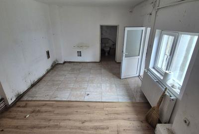 Casă cu 3 camere în Poșta - 2