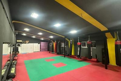 Spațiu comercial, de 150 mp, în Central - 2